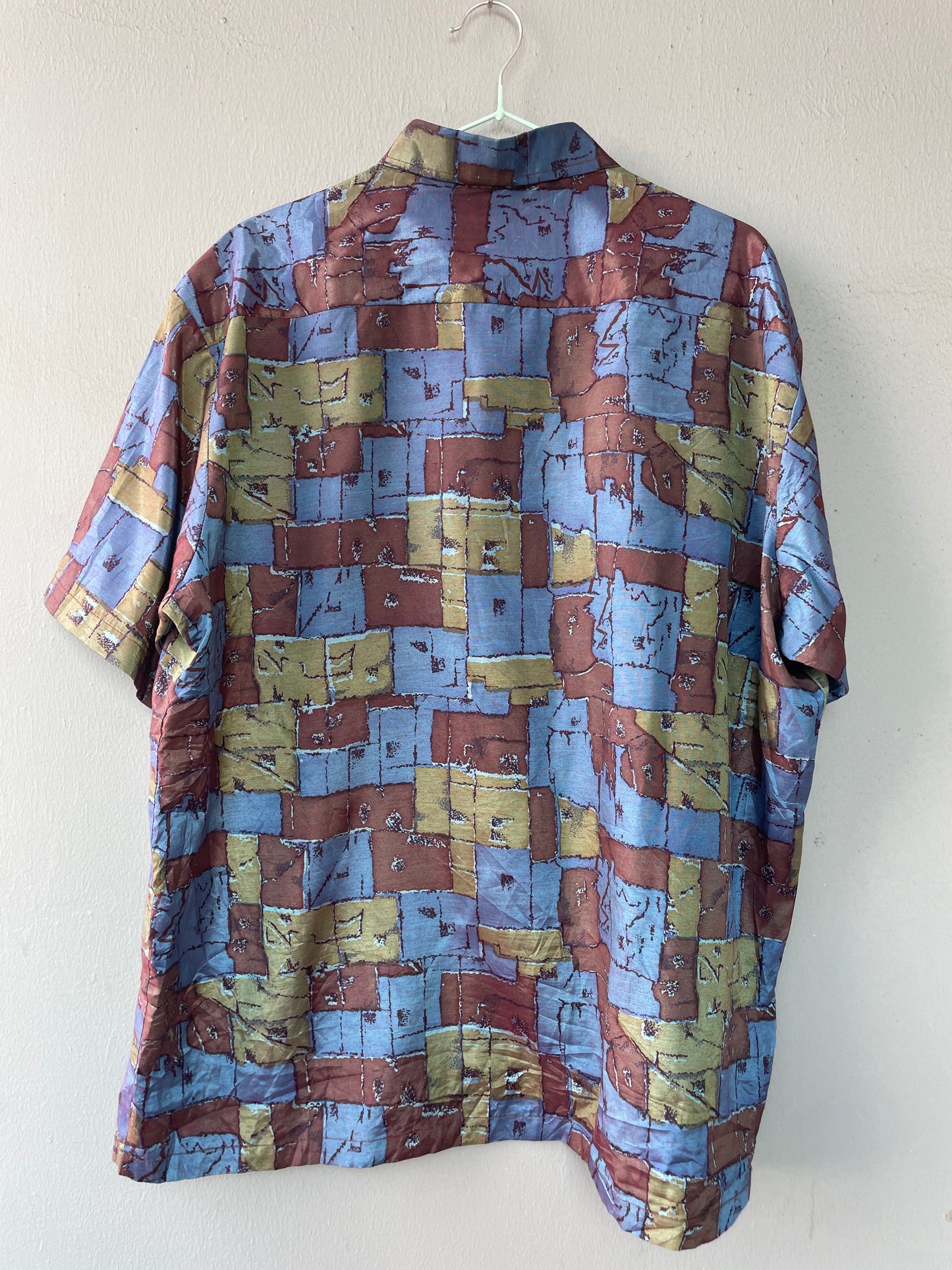Funky Retro Vintage Shirt